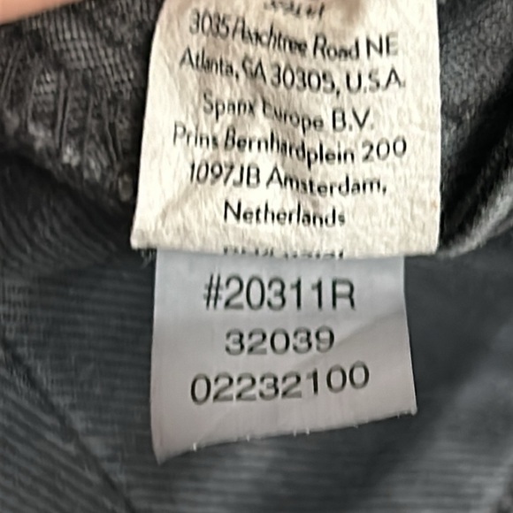 Spanx Stretch Twill Ankle Cargo Pant in Washed Black 20311R Women's Medium - Picture 6 of 13